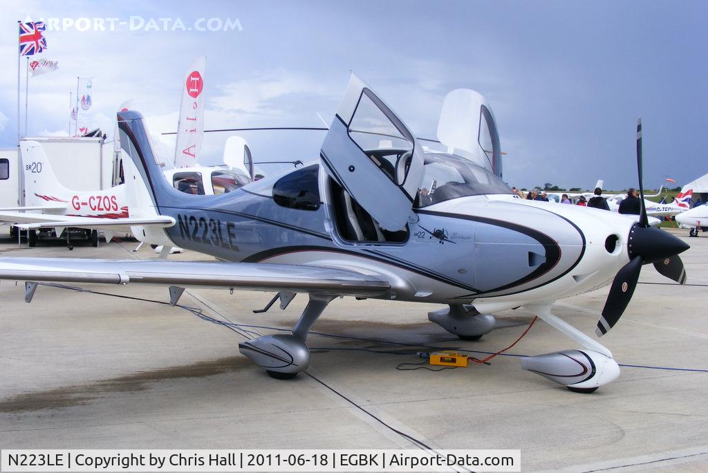 N223LE, Cirrus SR22T C/N 0114, at AeroExpo 2011