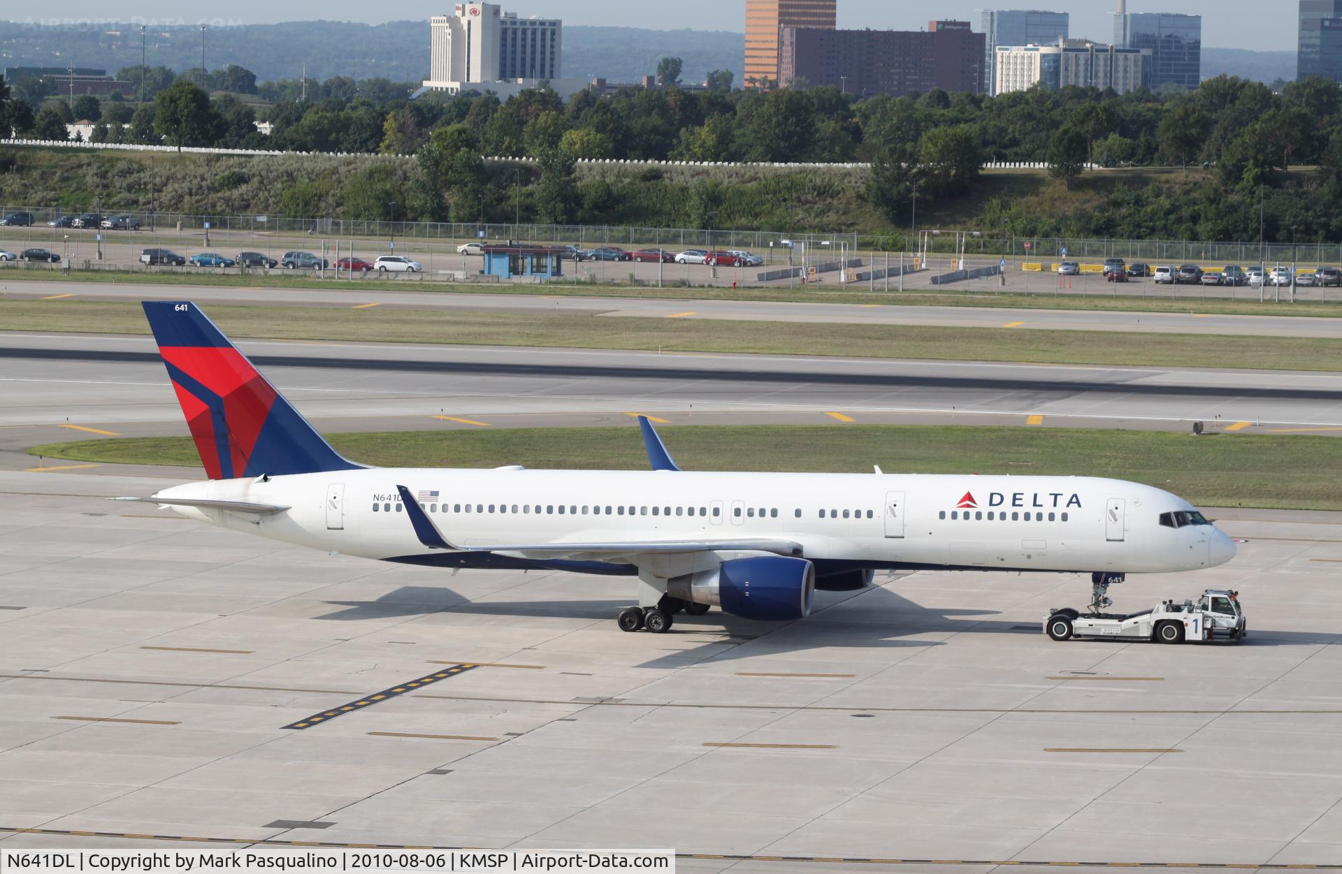 N641DL, 1988 Boeing 757-232 C/N 23995, Boeing 757-200