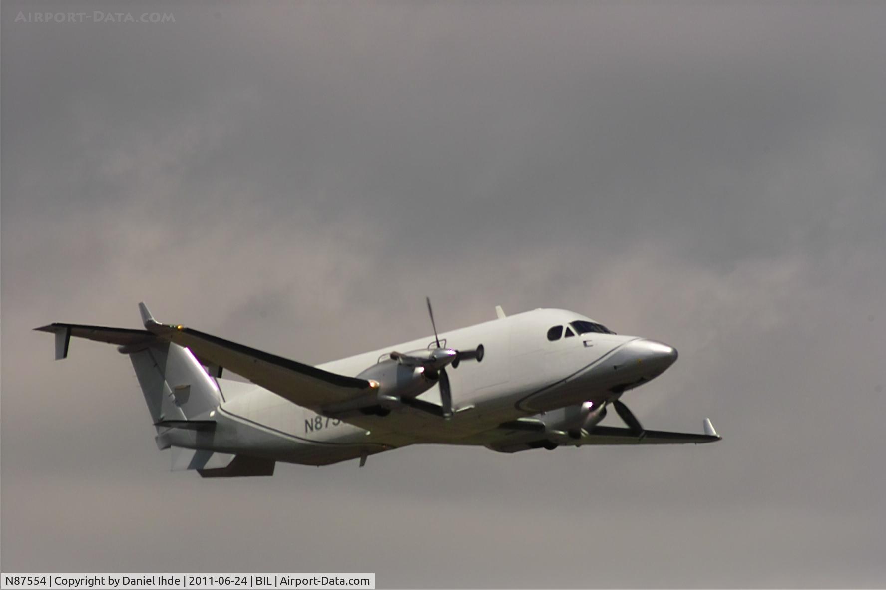 N87554, 1996 Raytheon Aircraft Company 1900D C/N UE-227, Gulfstream Air Beech 1900 @ BIL