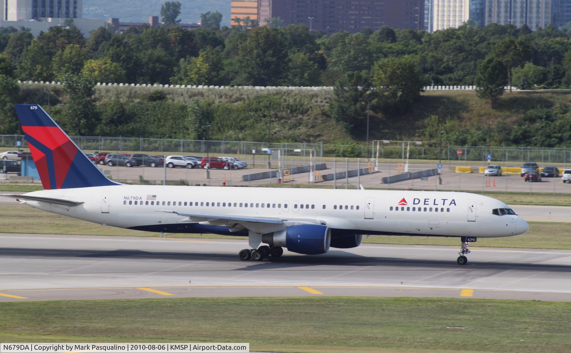 N679DA, 1992 Boeing 757-232 C/N 26955, Boeing 757-200