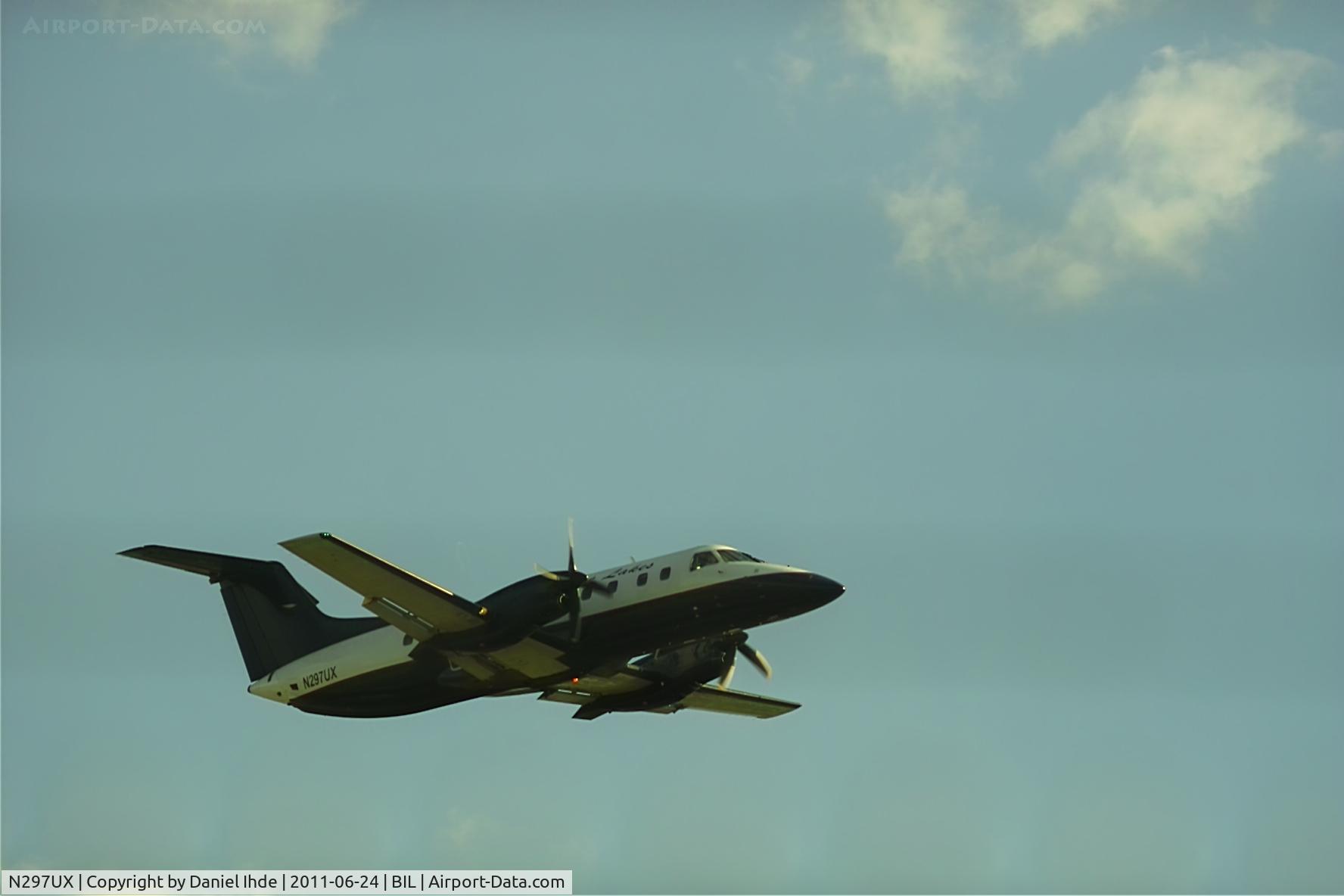 N297UX, 1995 Embraer EMB-120ER Brasilia C/N 120.297, Great Lakes Embraer EMB-120 @ BIL