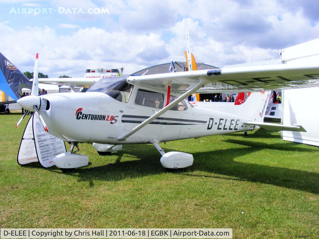 D-ELEE, 2005 Cessna 172S Skyhawk C/N 172S10099, at AeroExpo 2011