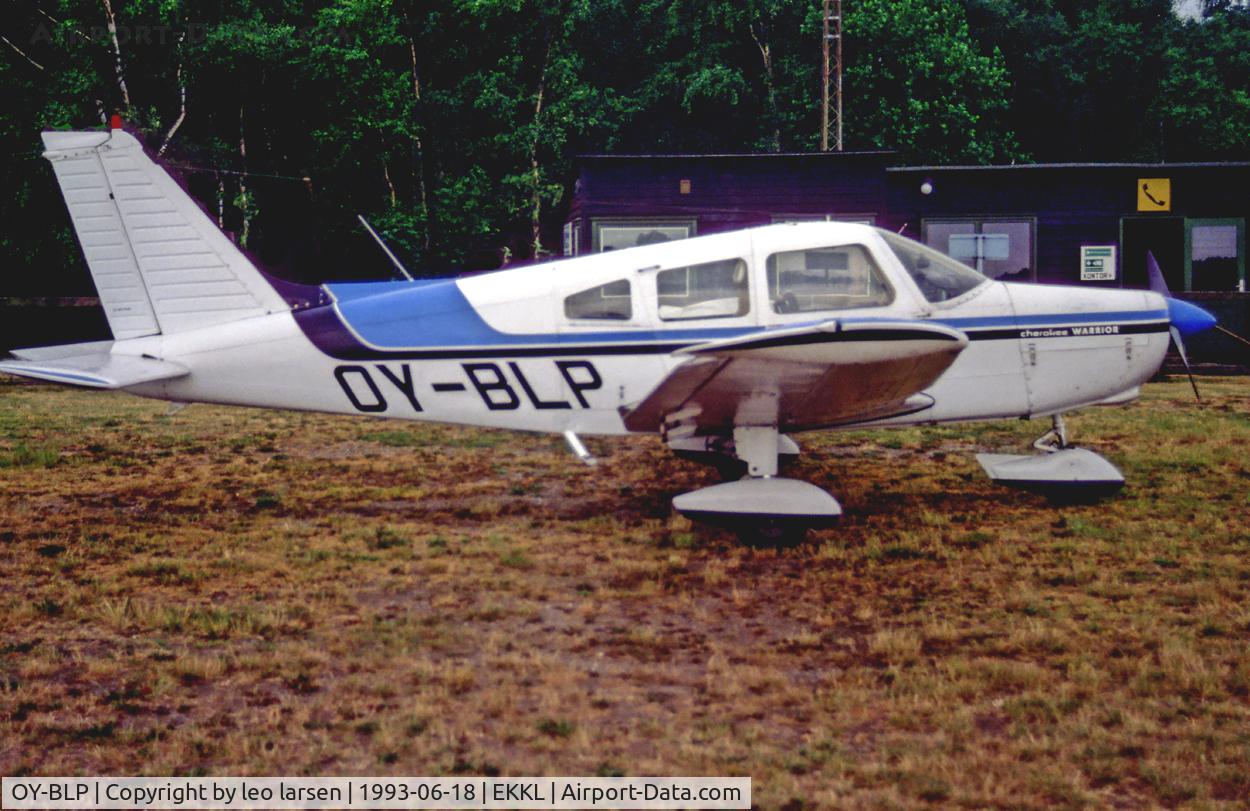 OY-BLP, 1976 Piper PA-28-151 Cherokee Warrior C/N 28-7615218, Kalundborg/Kaldred EKKL 18.6.93