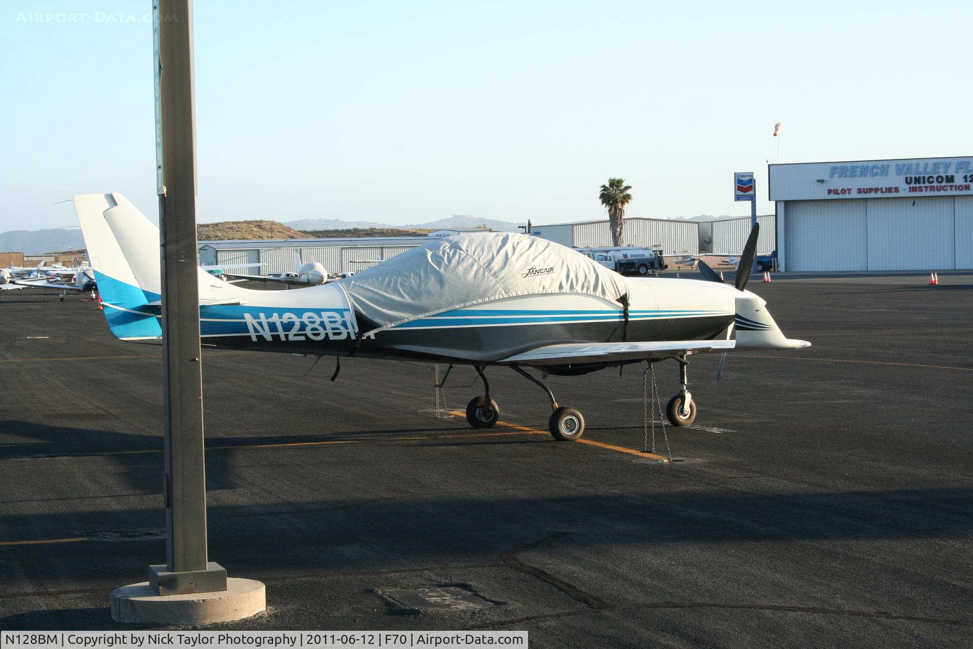 N128BM, 2000 Lancair IV-P C/N LIV-434, Parked at French Valley