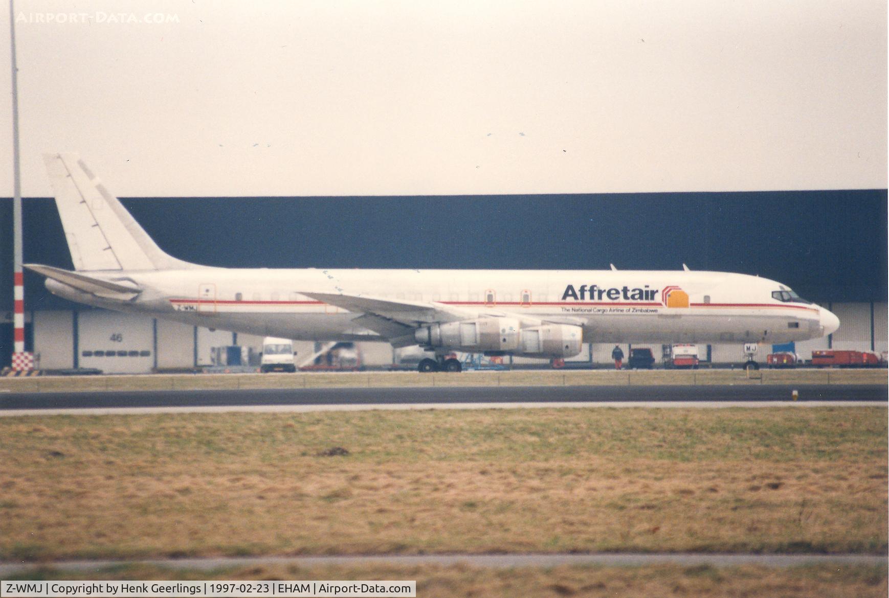Z-WMJ, 1966 Douglas DC-8-54F C/N 45821, Affret Air - Zimbabwe
