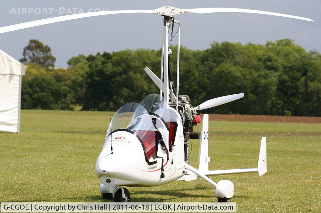 G-CGOE, 2010 Magni Gyro M-16C Tandem Trainer C/N 16-10-5834, at AeroExpo 2011