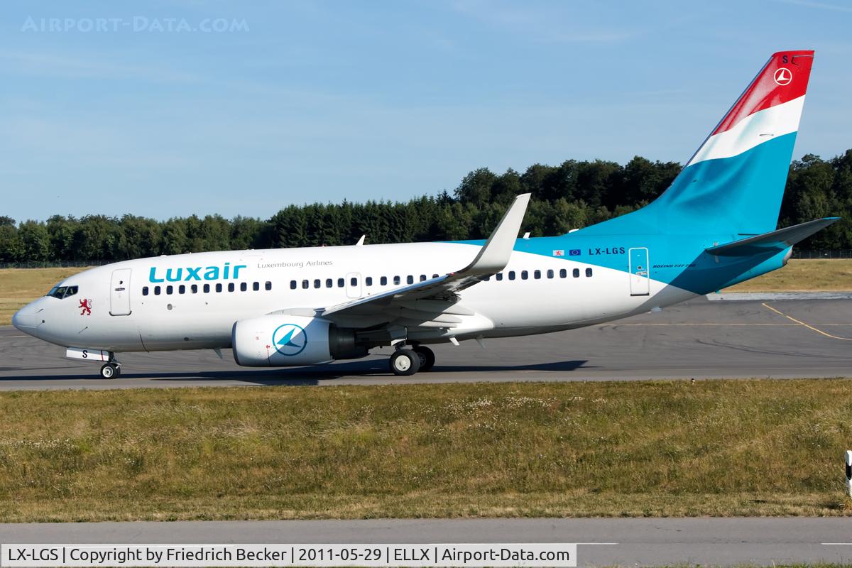 LX-LGS, 2005 Boeing 737-7C9 C/N 33956, taxying to the holding point RW24