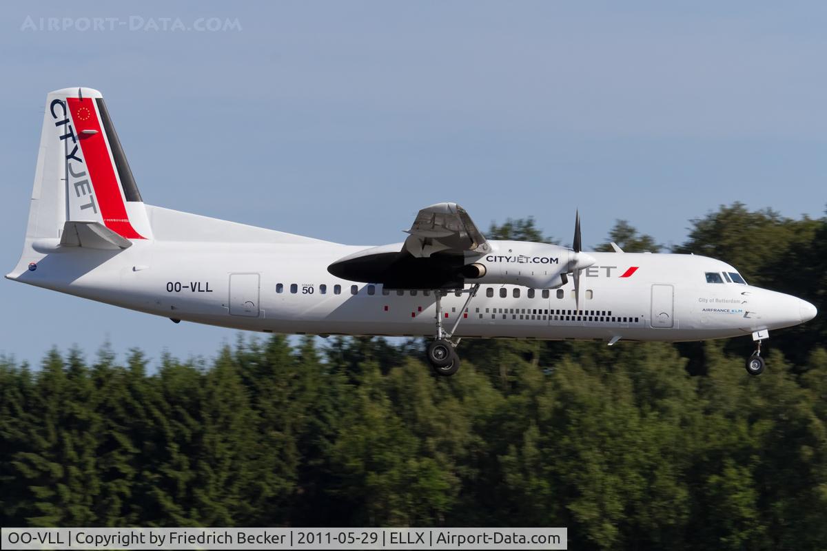 OO-VLL, 1989 Fokker 50 C/N 20144, on final RW24