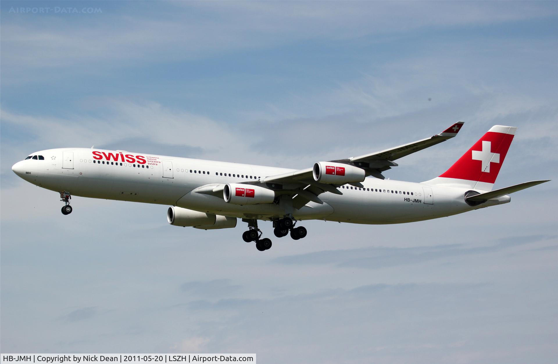 HB-JMH, 2004 Airbus A340-313 C/N 585, LSZH/ZRH