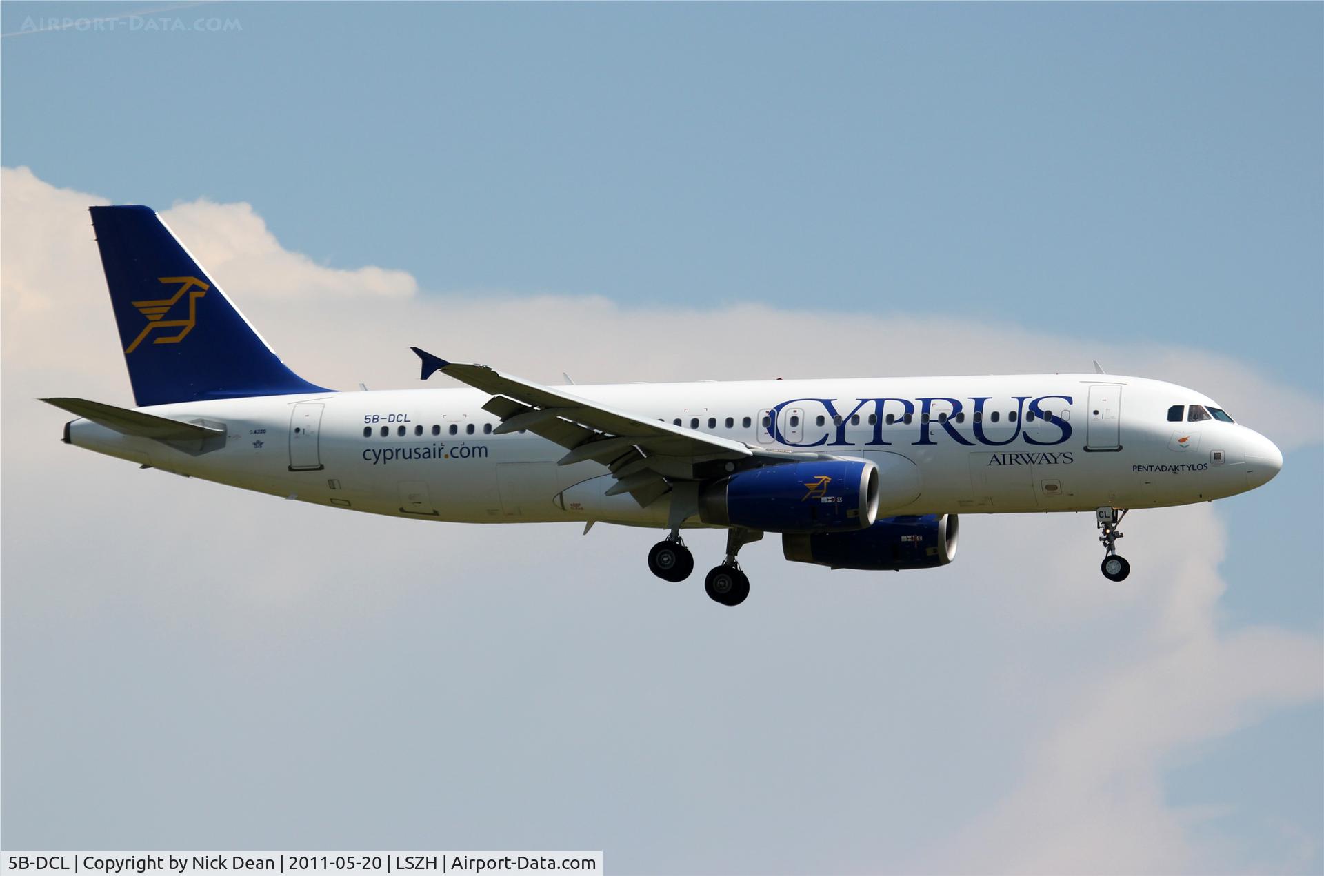 5B-DCL, 2004 Airbus A320-232 C/N 2334, LSZH/ZRH