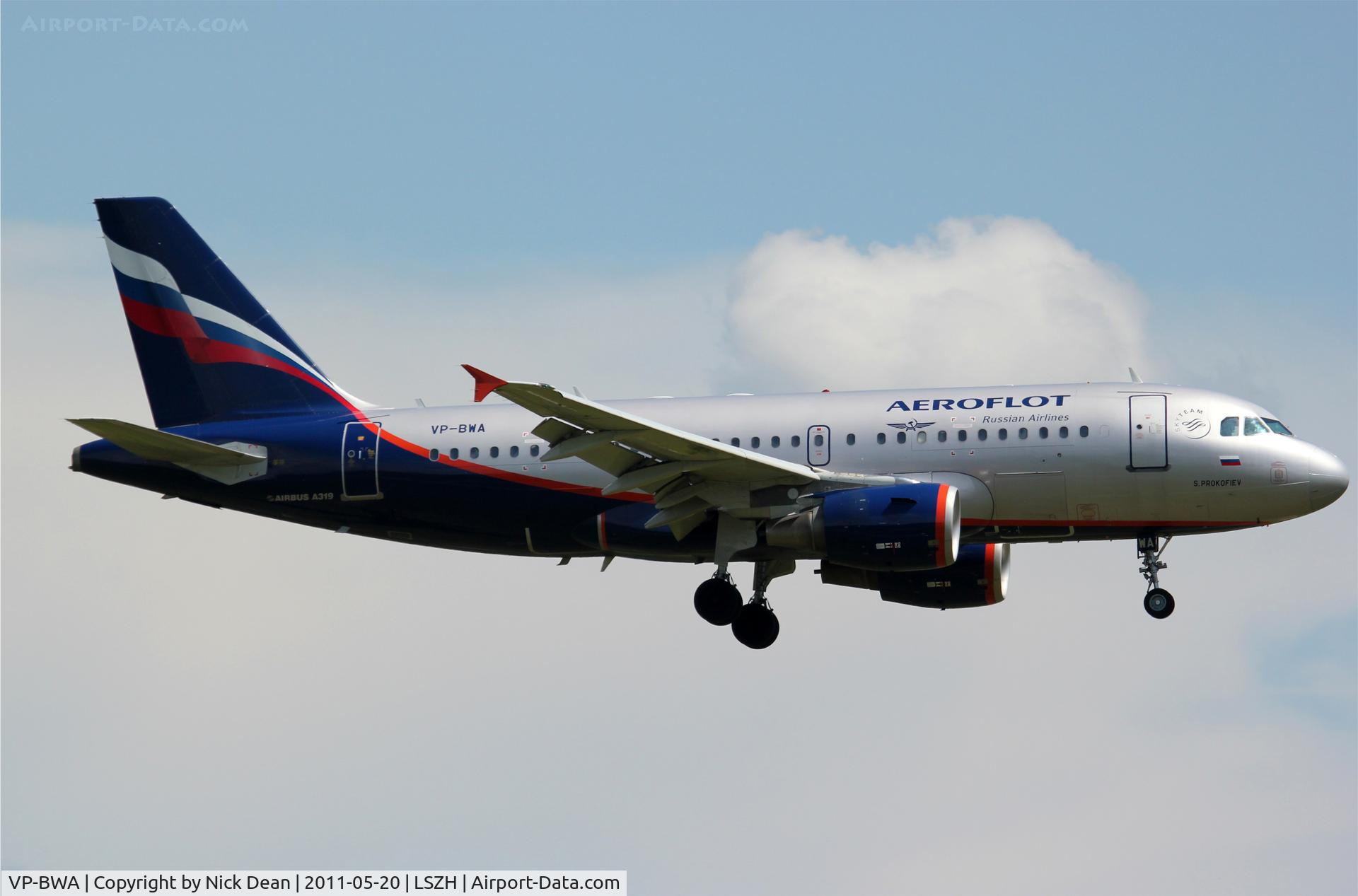VP-BWA, 2003 Airbus A319-111 C/N 2052, LSZH/ZRH