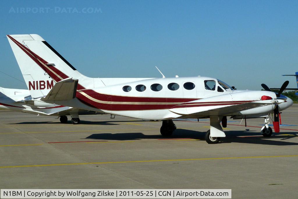 N1BM, 1981 Cessna 425 Conquest I C/N 425-0042, visitor