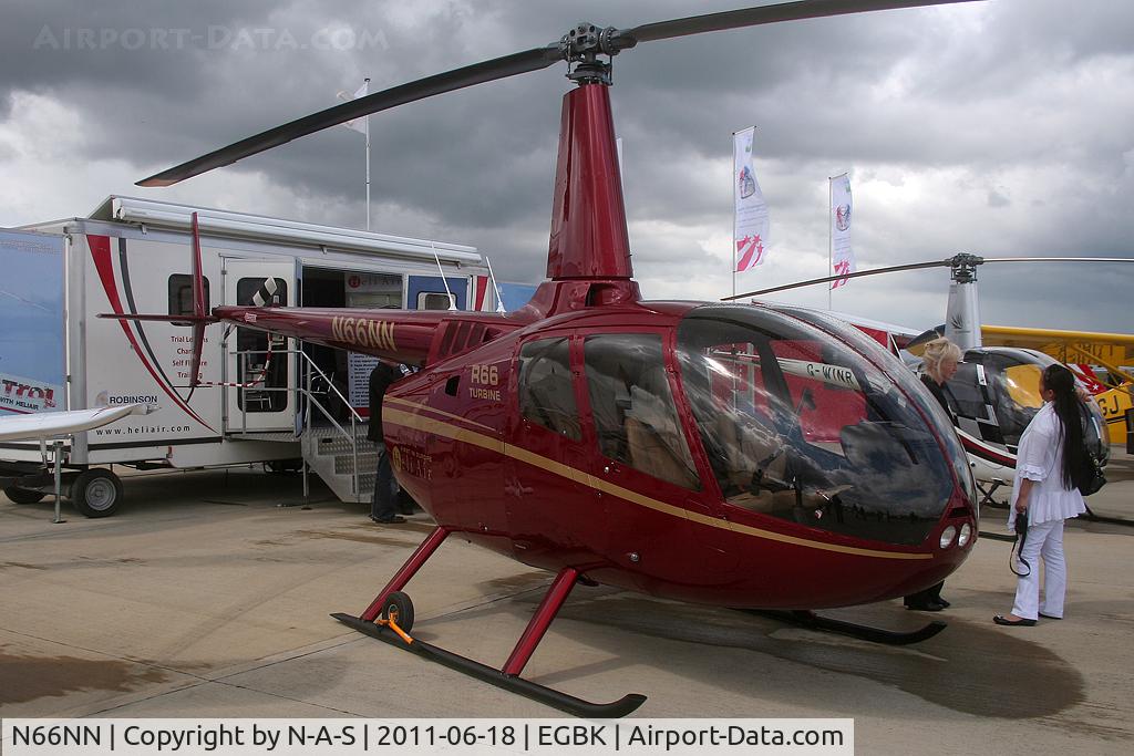 N66NN, 2011 Robinson R66 Turbine C/N 0016, Aero Expo Static 2011