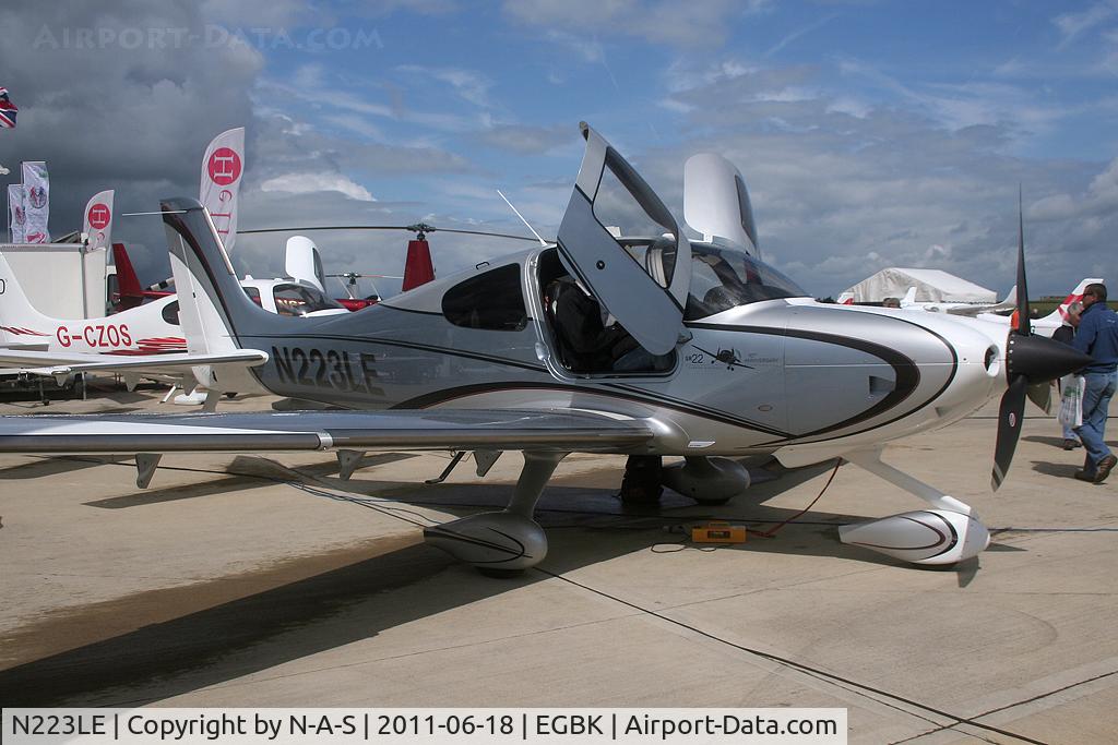 N223LE, Cirrus SR22T C/N 0114, Aero Expo Static 2011