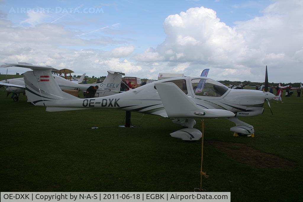 OE-DXK, 2011 Diamond DA-40NG Diamond Star C/N 40.N016, Aero Expo Static 2011