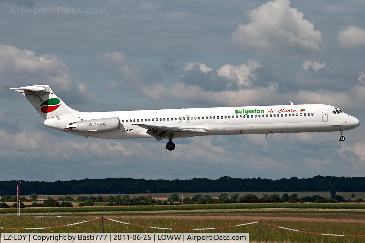 LZ-LDY, 1985 McDonnell Douglas MD-82 (DC-9-82) C/N 49213, LZ-LDY@VIE