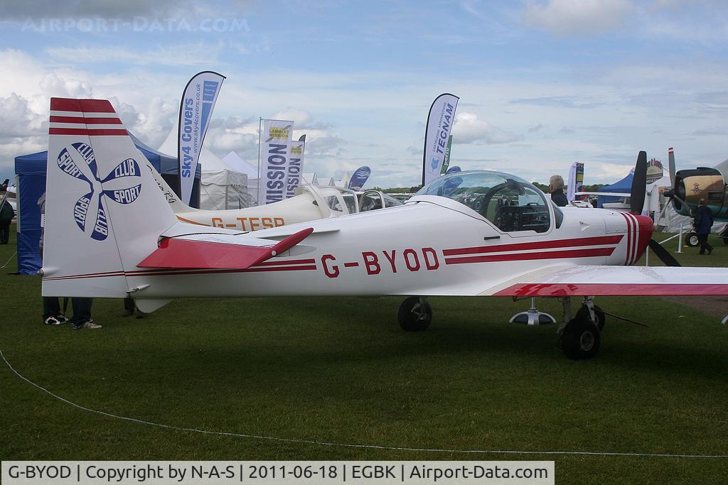 G-BYOD, 2001 Slingsby T-67M-200 Firefly C/N 2265, Aero Expo Static 2011