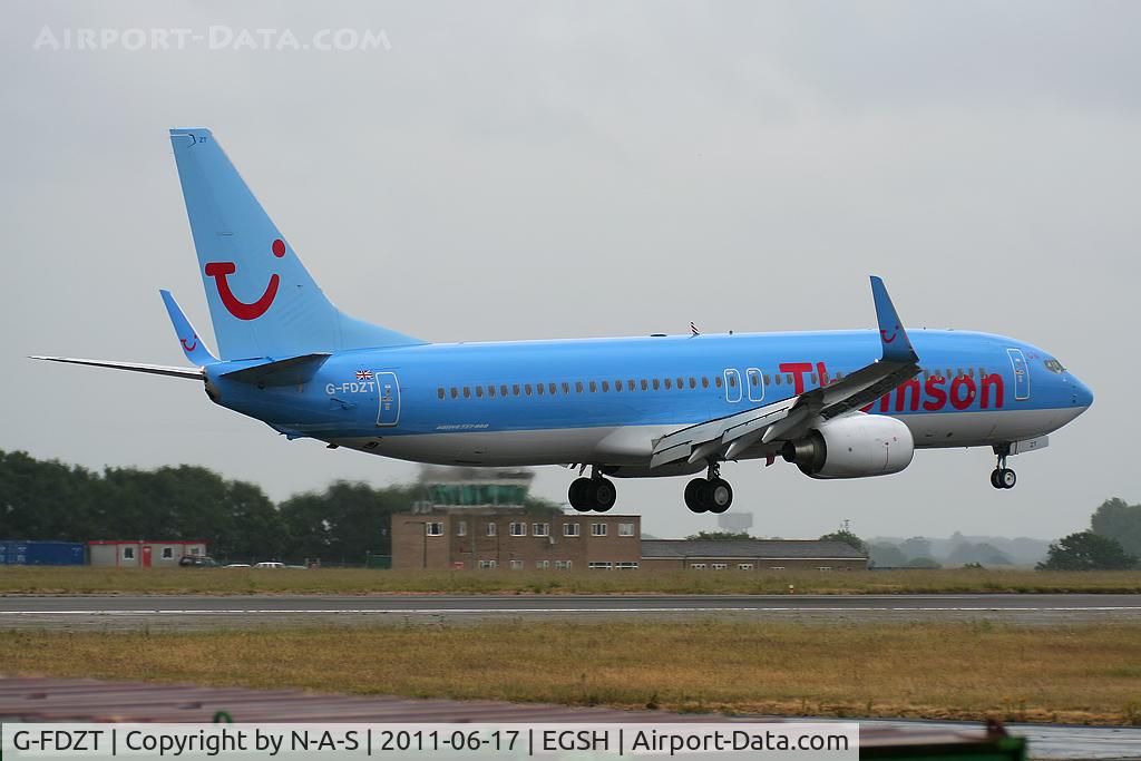 G-FDZT, 2011 Boeing 737-8K5 C/N 37248, Landing 09