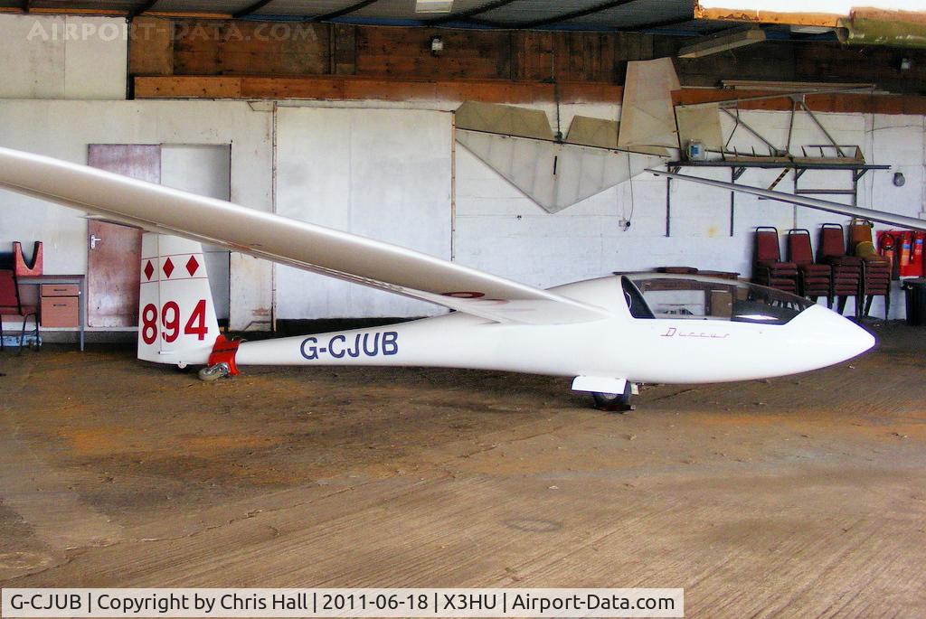 G-CJUB, 2000 Schempp-Hirth Discus CS C/N 268CS, Coventry Gliding Club