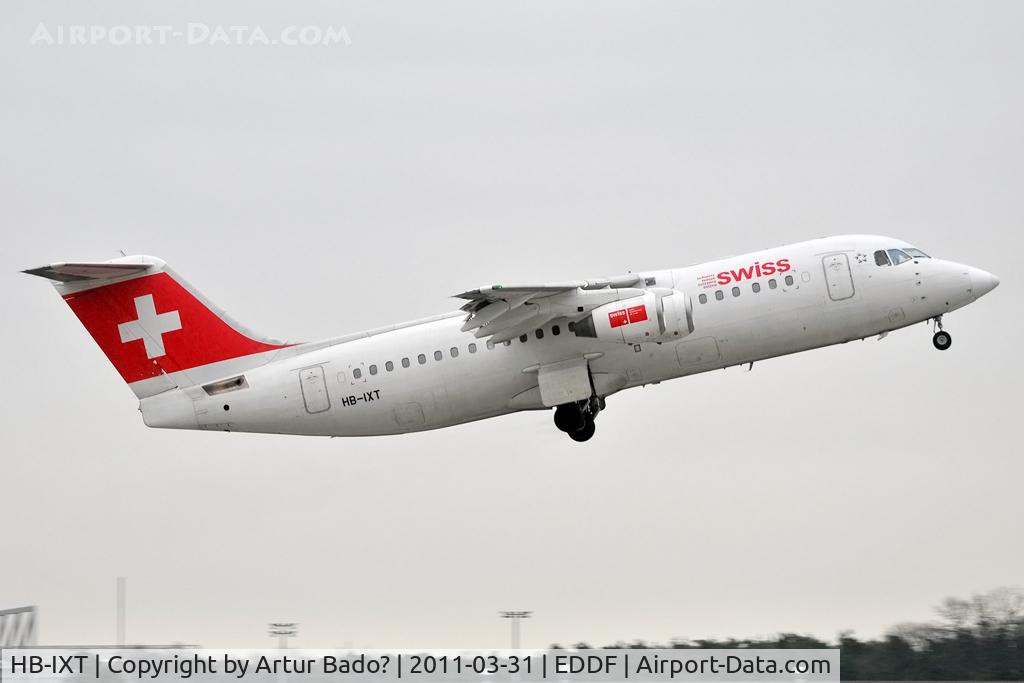 HB-IXT, 1995 British Aerospace Avro 146-RJ100 C/N E3259, Swiss
