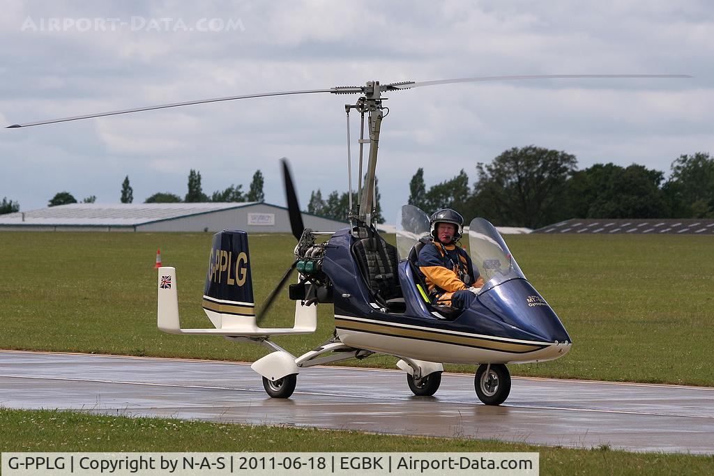 G-PPLG, 2007 Rotorsport UK MT-03 C/N RSUK/MT-03/010, Arriving at Aero Expo 2011