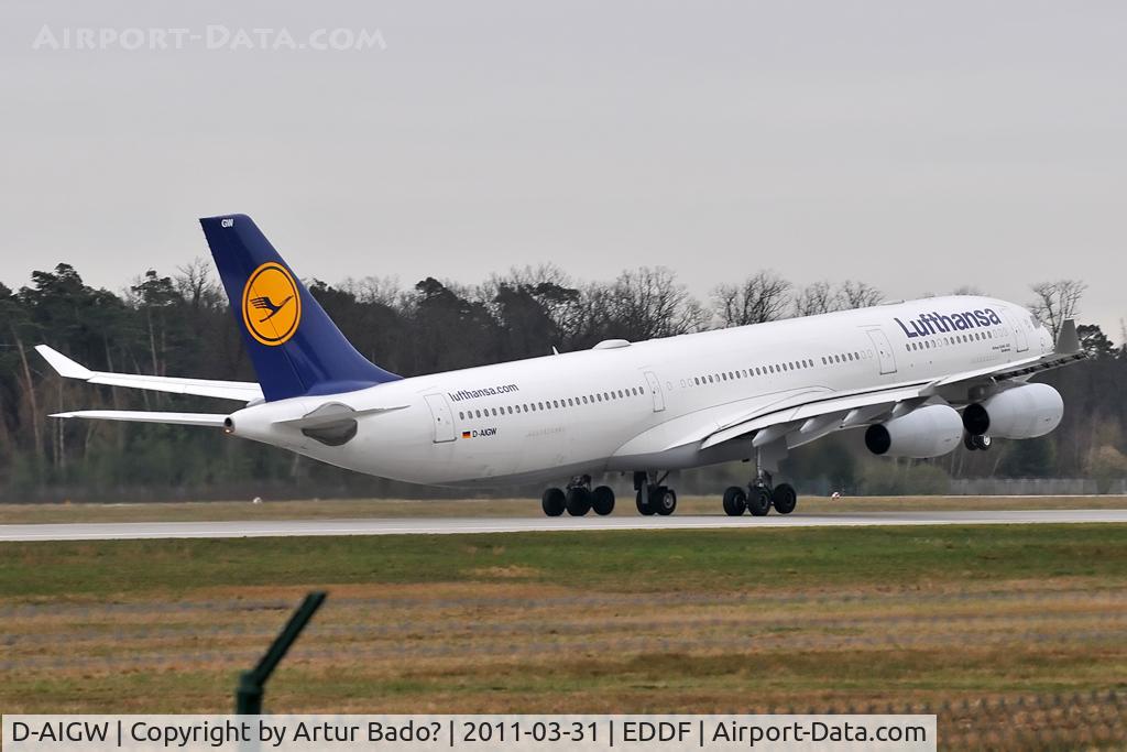 D-AIGW, 2000 Airbus A340-313X C/N 327, Lufthansa