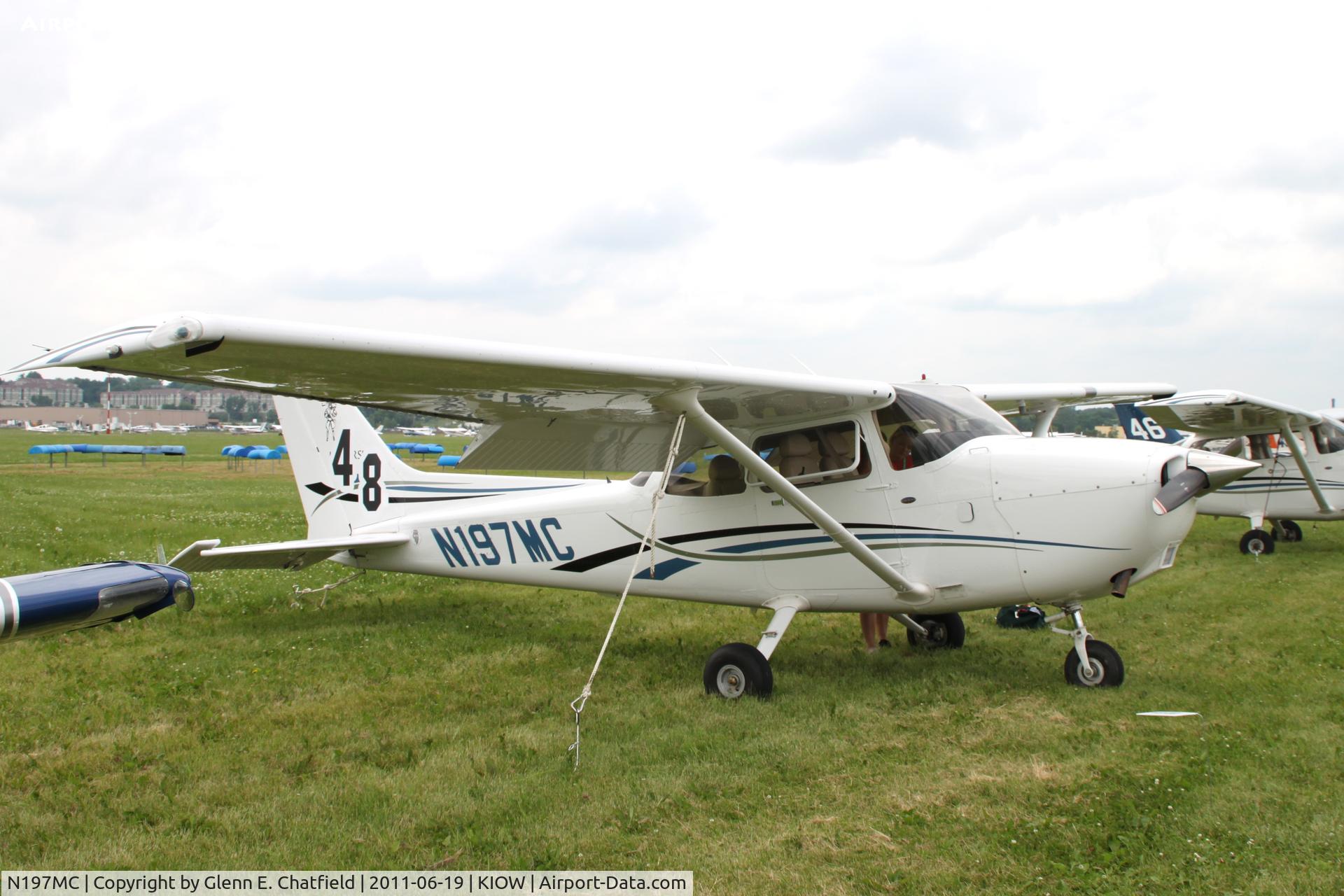 N197MC, 2006 Cessna 172S C/N 172S10197, In town for the 99s' Air Race Classic.  Iowa City starting point dropped due to weather.