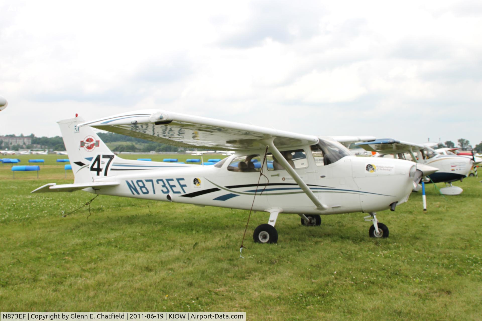 N873EF, 2006 Cessna 172S C/N 172S10163, In town for the 99s' Air Race Classic. Iowa City starting point dropped due to weather.