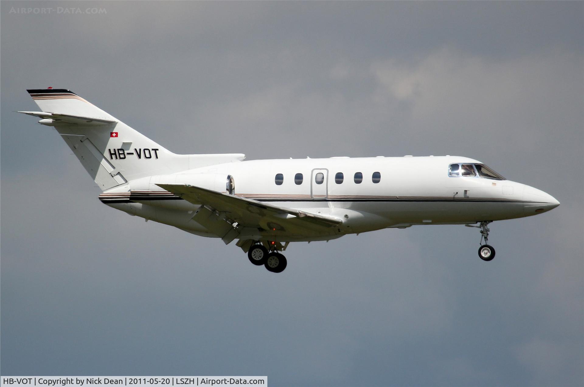 HB-VOT, 2003 Raytheon Hawker 800XP C/N 258645, LSZH/ZRH