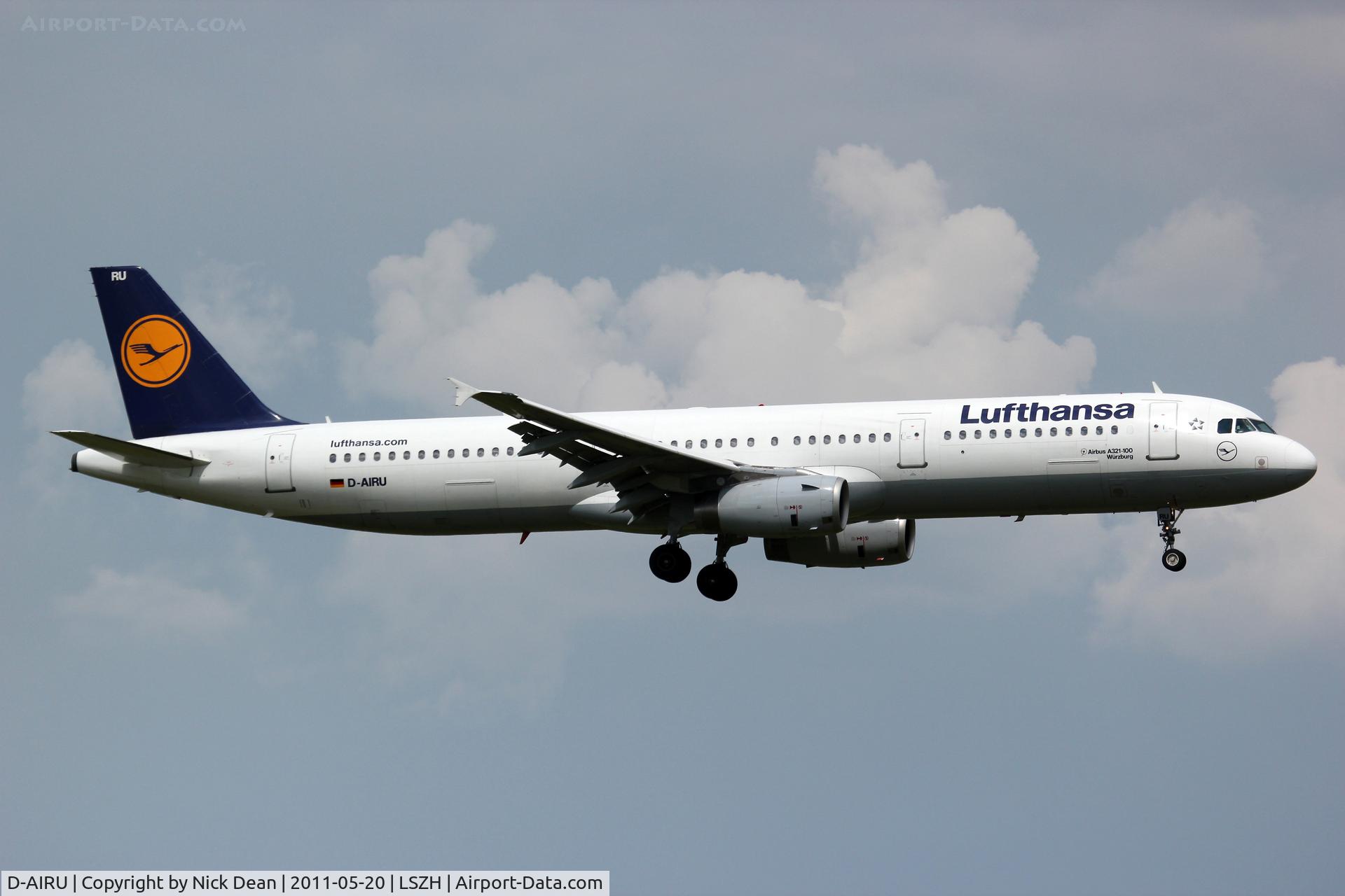 D-AIRU, 1997 Airbus A321-131 C/N 692, LSZH/ZRH