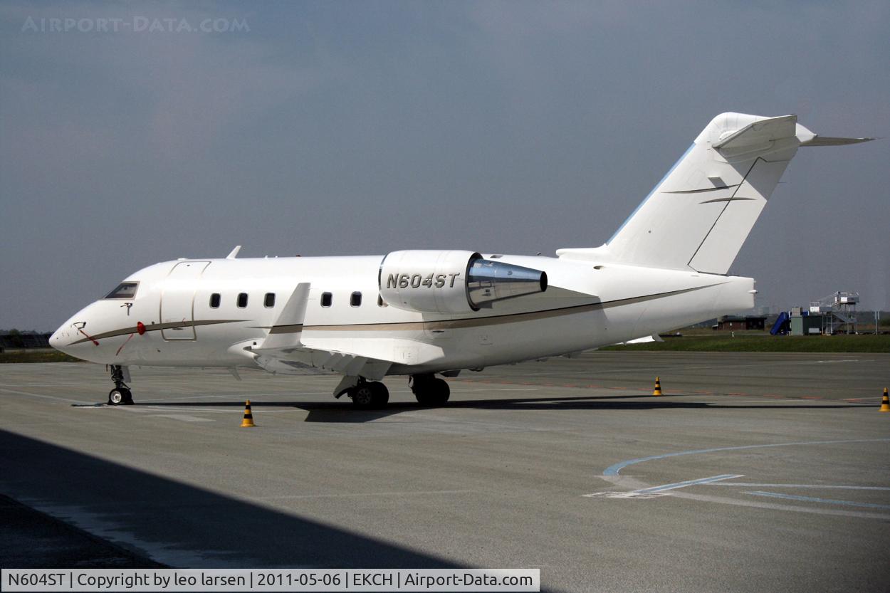 N604ST, 2000 Bombardier Challenger 604 (CL-600-2B16) C/N 5479, CPH 6.5.11
 sunny day