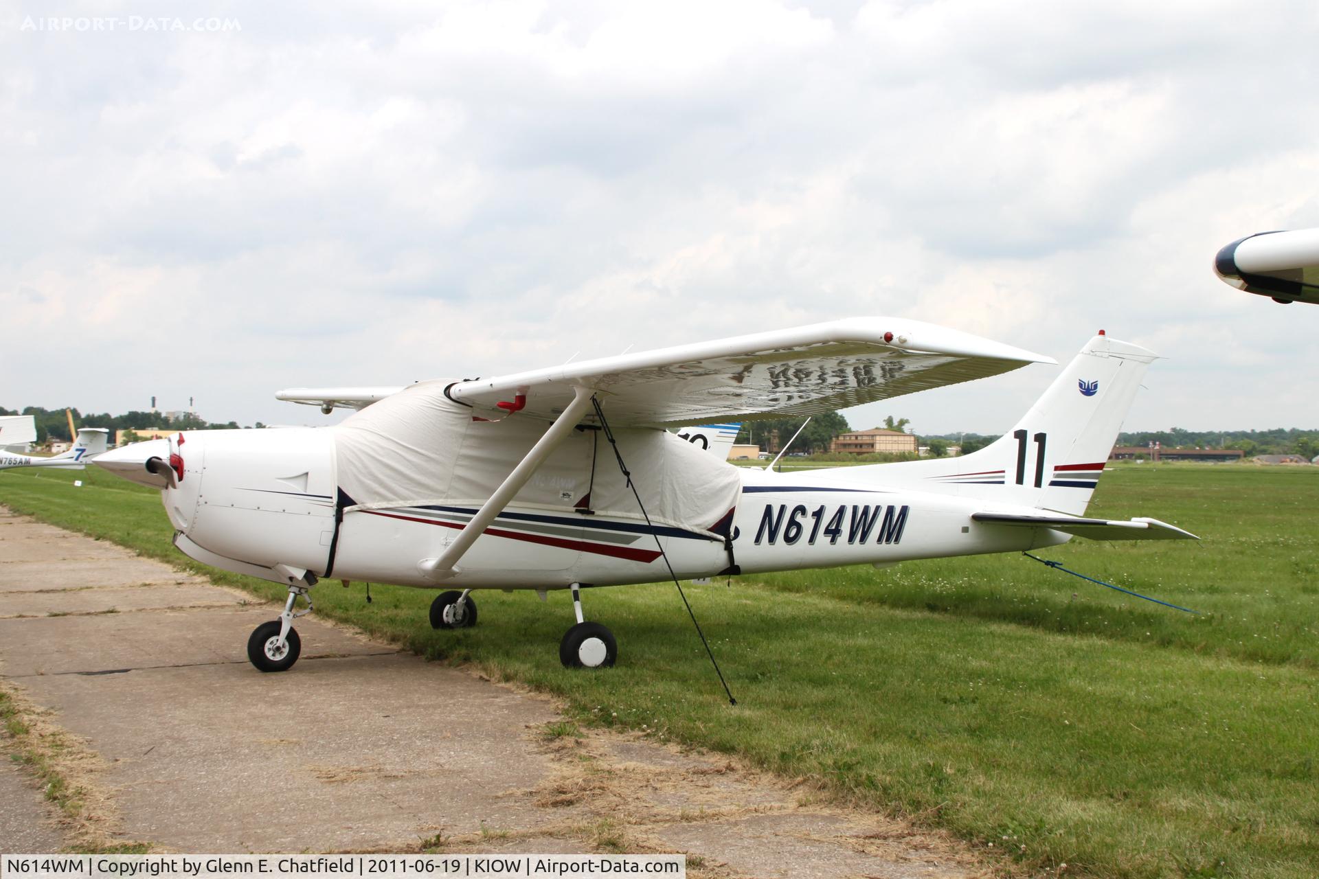 N614WM, 1977 Cessna R182 Skylane RG C/N R18200117, In town for the 99s' Air Race Classic. Iowa City starting point dropped due to weather.