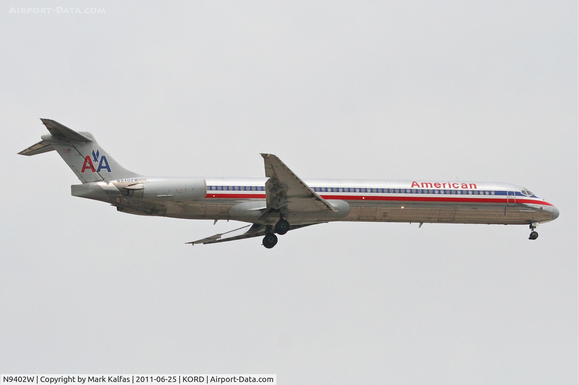 N9402W, 1992 McDonnell Douglas MD-83 (DC-9-83) C/N 53138, American Airlines Mcdonnell Douglas DC-9-83, AAL1201 arriving from KAUS, RWY 10 approach KORD.