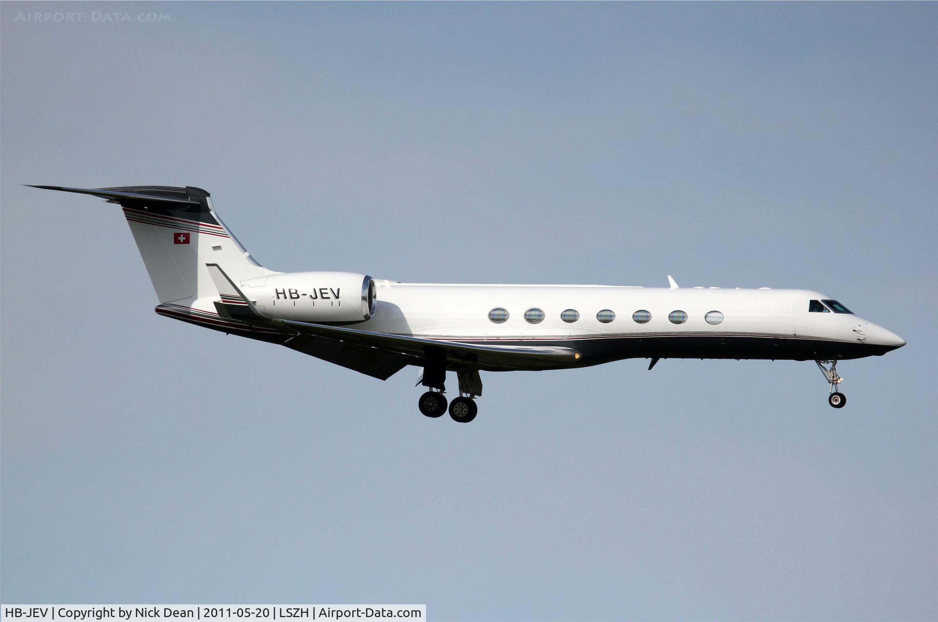 HB-JEV, 2004 Gulfstream Aerospace GV-SP (G550) C/N 5040, LSZH/ZRH
