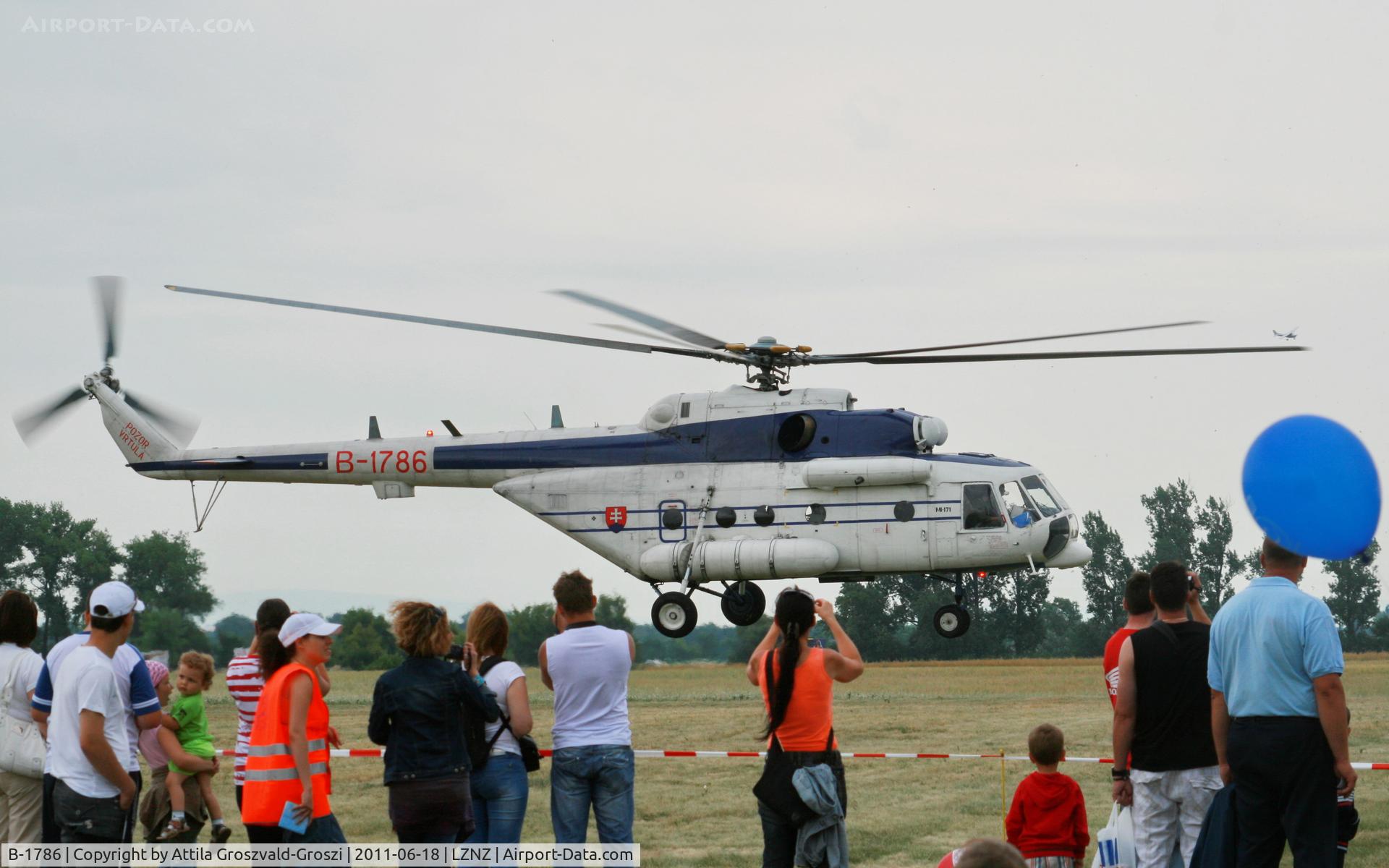 B-1786, Mil Mi-171 C/N 59489617286, Slovakia - Airport Nové Zamky - Airshow-2011