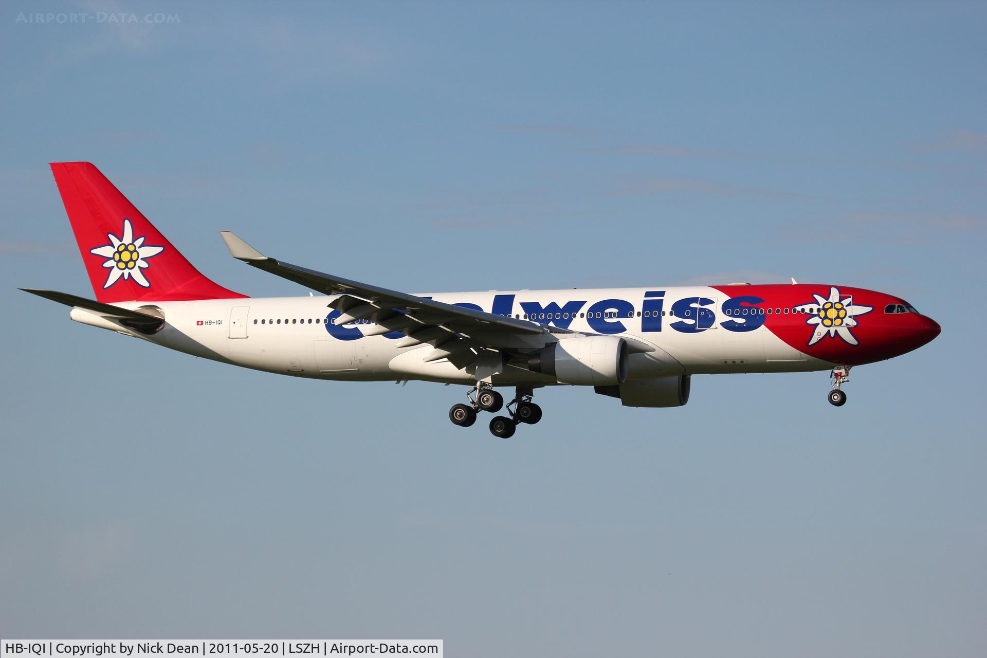 HB-IQI, 1999 Airbus A330-223 C/N 291, LSZH/ZRH