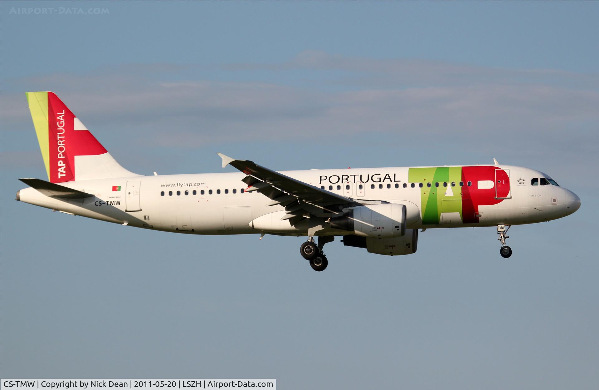 CS-TMW, 2001 Airbus A320-214 C/N 1667, LSZH/ZRH