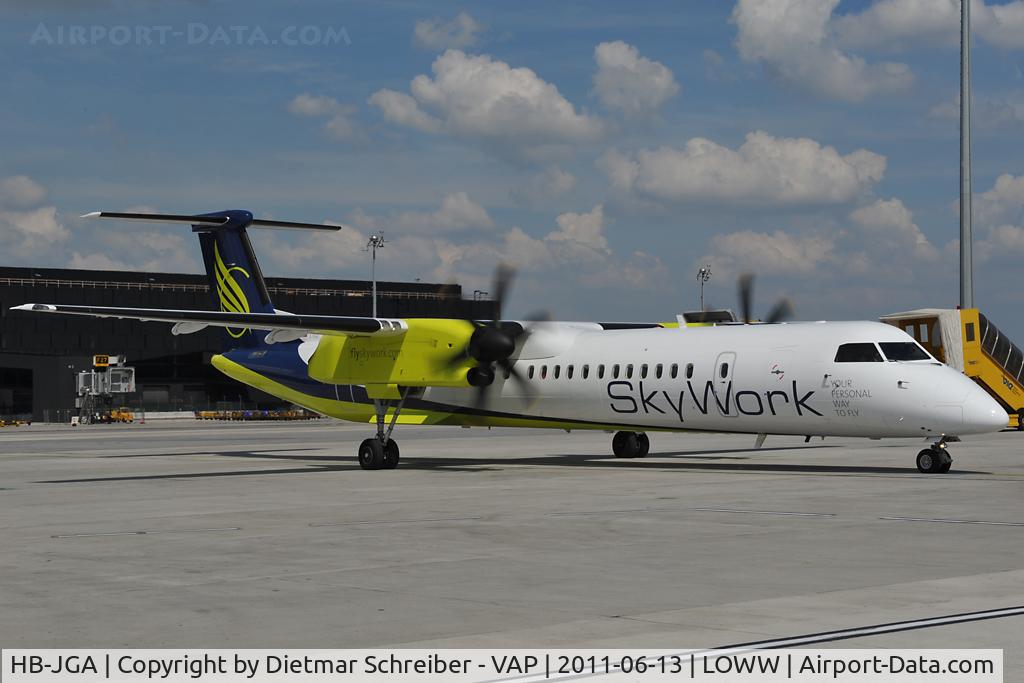 HB-JGA, 2008 De Havilland Canada DHC-8-402Q Dash 8 Dash 8 C/N 4198, Skyworks Dash 8-400