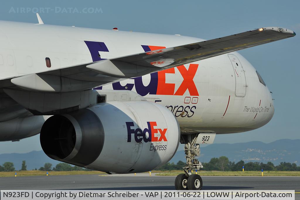 N923FD, 1992 Boeing 757-204 C/N 26266, Fedex Boeing 757-200