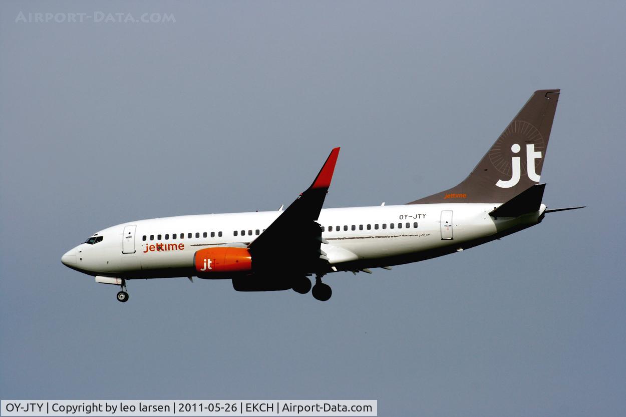 OY-JTY, 2001 Boeing 737-7Q8 C/N 30727, App to R-22L CPH 26.5.11