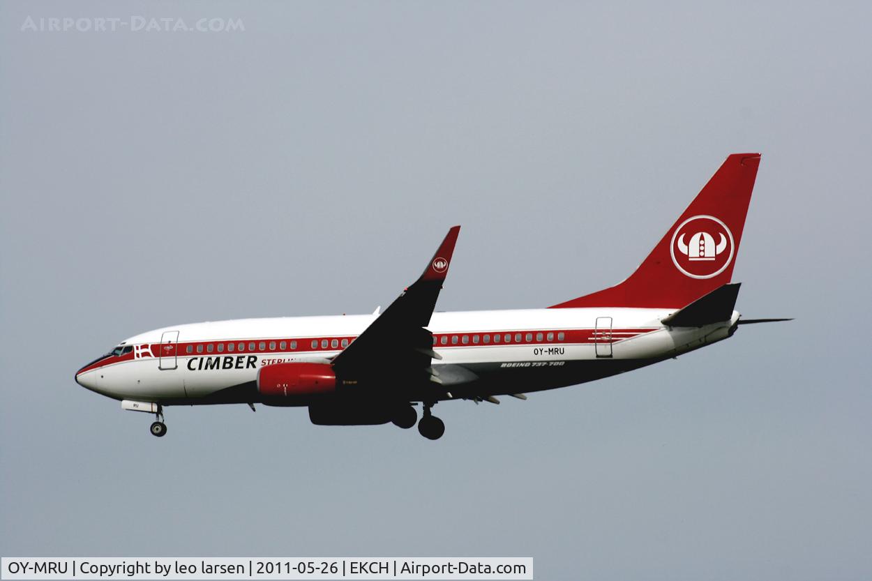 OY-MRU, 1999 Boeing 737-73S C/N 29079, App to R-22L CPH 26.5.11
