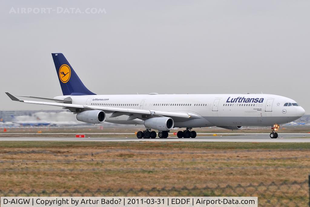 D-AIGW, 2000 Airbus A340-313X C/N 327, Lufthansa