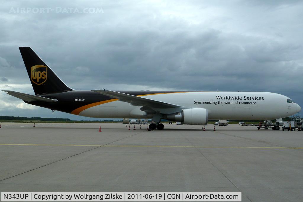 N343UP, 2011 Boeing 767-34AF C/N 37945, visitor