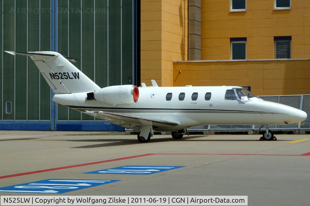 N525LW, 1994 Cessna 525 CitationJet CJ1 C/N 525-0082, visitor