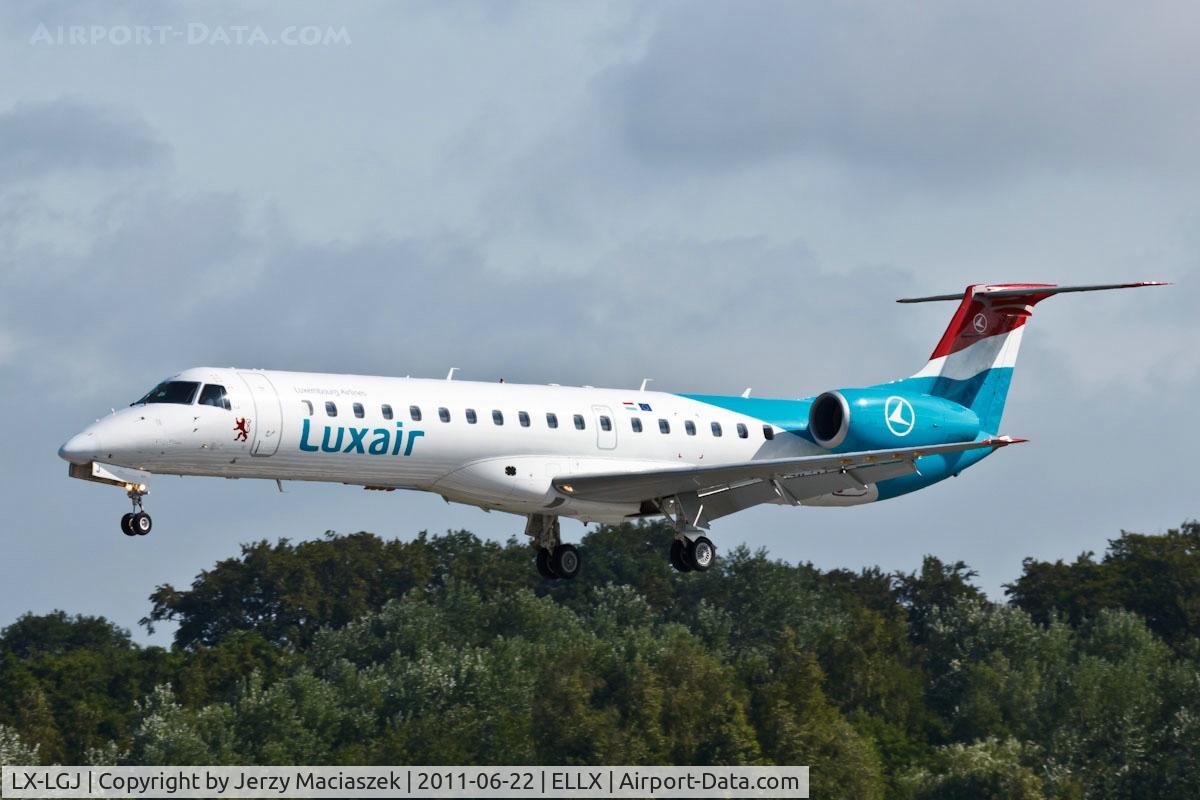 LX-LGJ, 2001 Embraer EMB-145LU (ERJ-145LU) C/N 145395, LX-LGJ