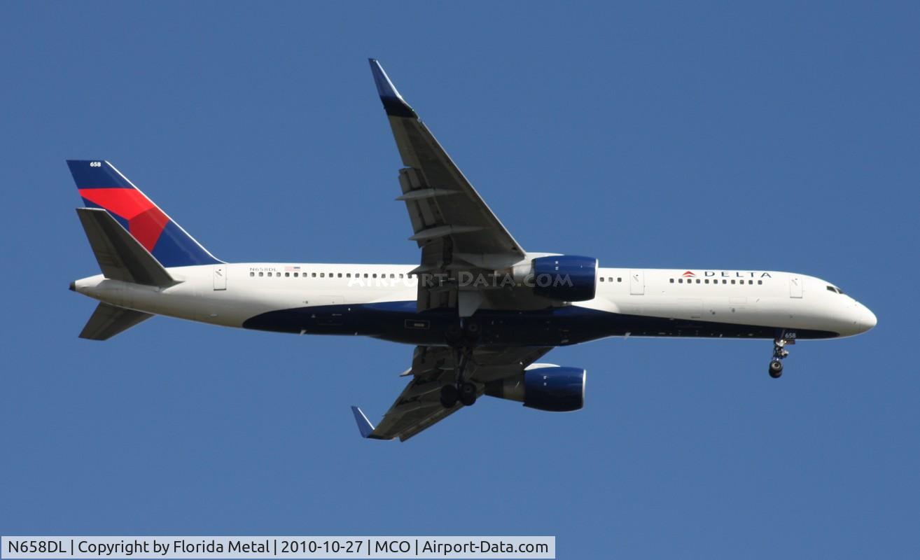 N658DL, 1990 Boeing 757-232 C/N 24420, Delta 757