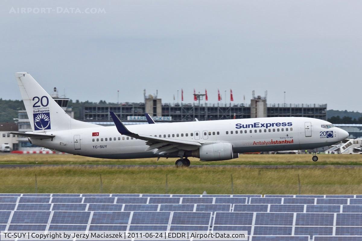 TC-SUY, 2001 Boeing 737-86N C/N 30806, TC-SUY