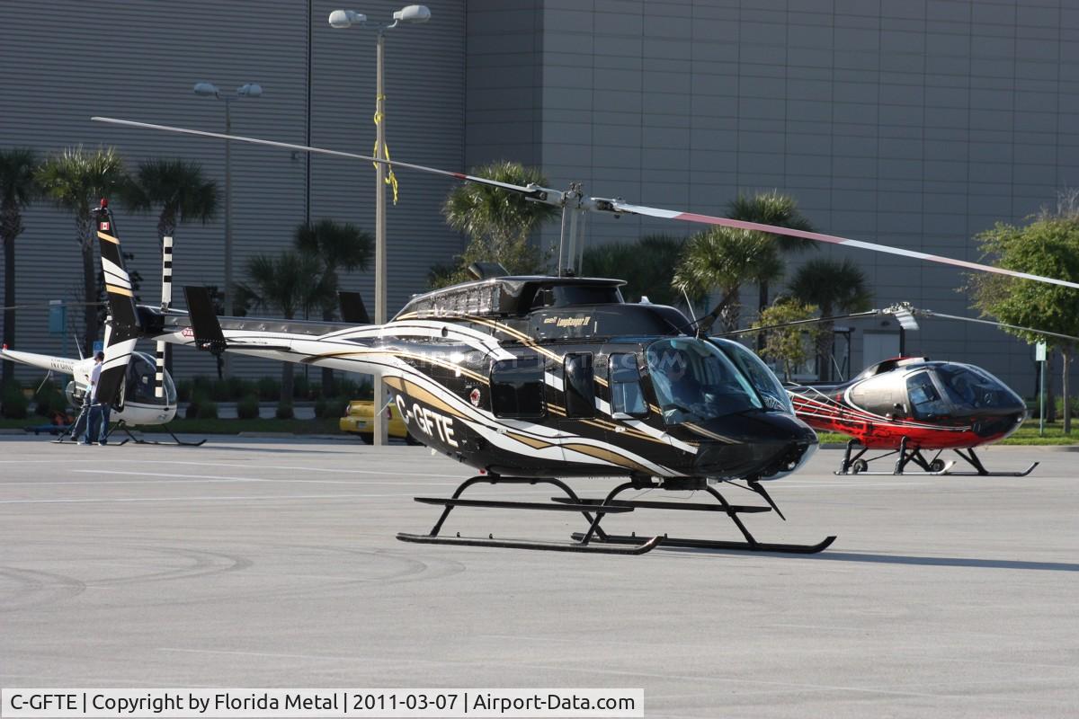 C-GFTE, 2004 Bell 206L-4 LongRanger IV LongRanger C/N 52301, Bell 206L leaving Heliexpo Orlando
