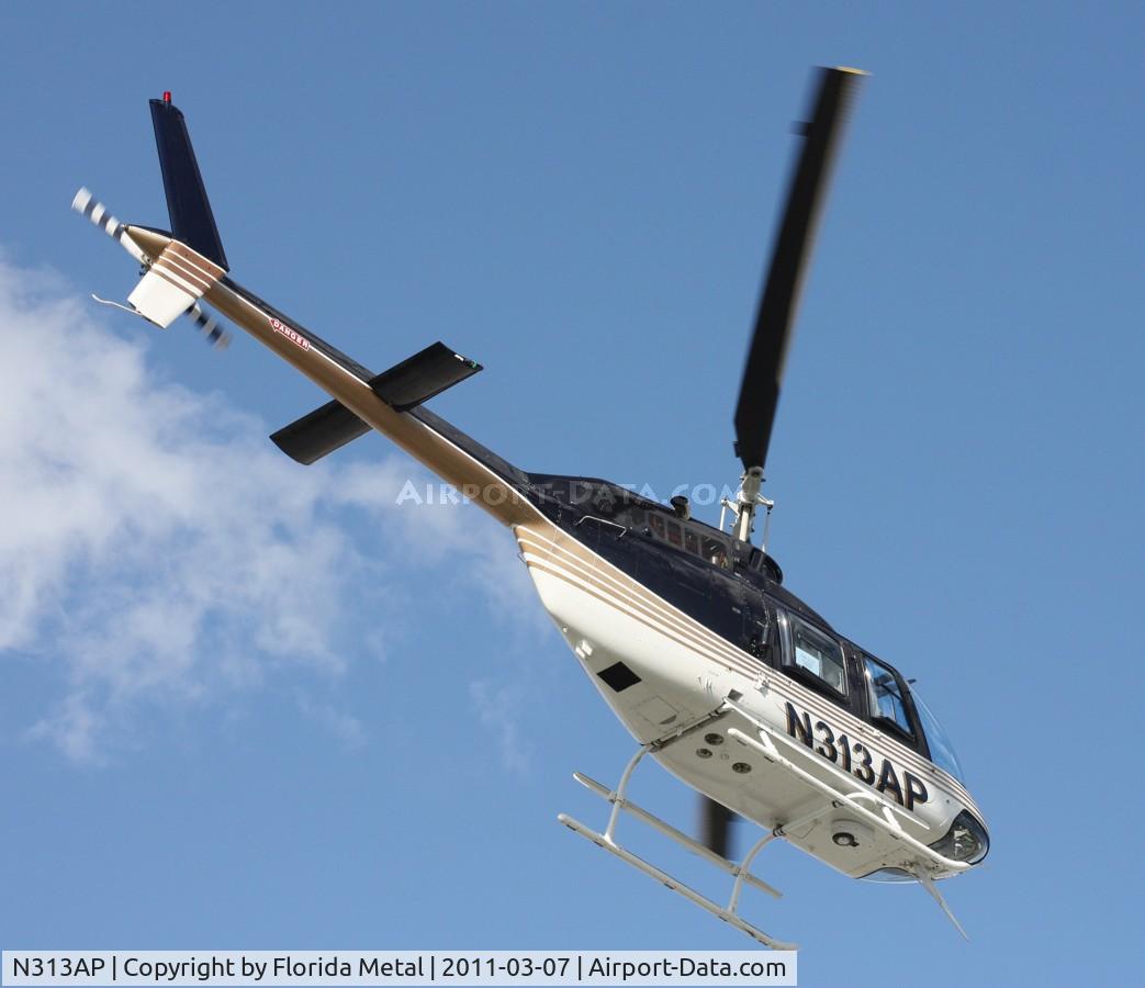 N313AP, 1981 Bell 206B JetRanger C/N 3471, Bell 206B leaving Heliexpo Orlando