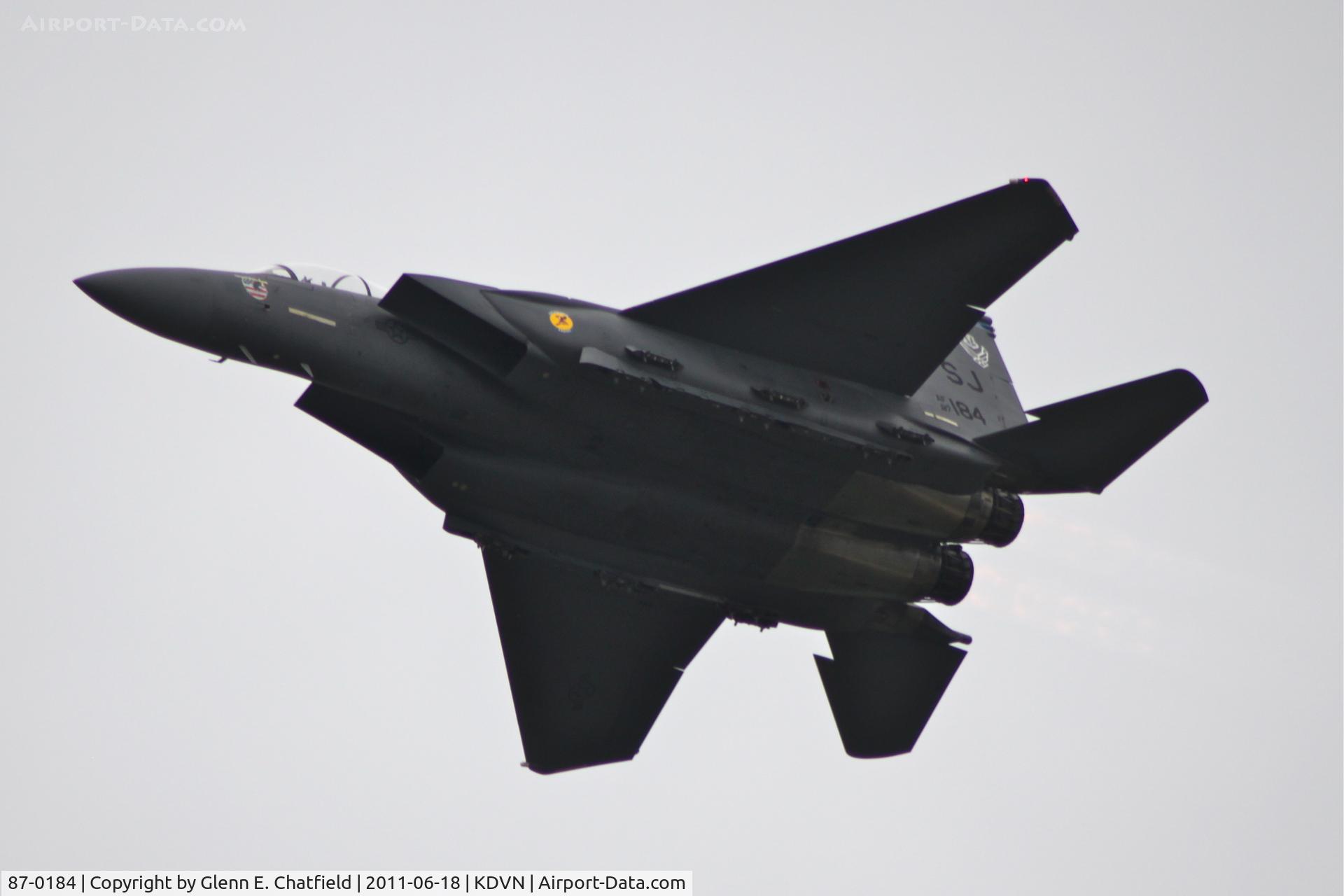 87-0184, 1987 McDonnell Douglas F-15E Strike Eagle C/N 1049/E024, At the Quad Cities Air Show